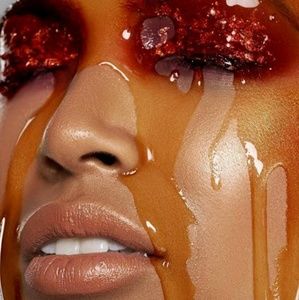 Meet your Posher, Bobby